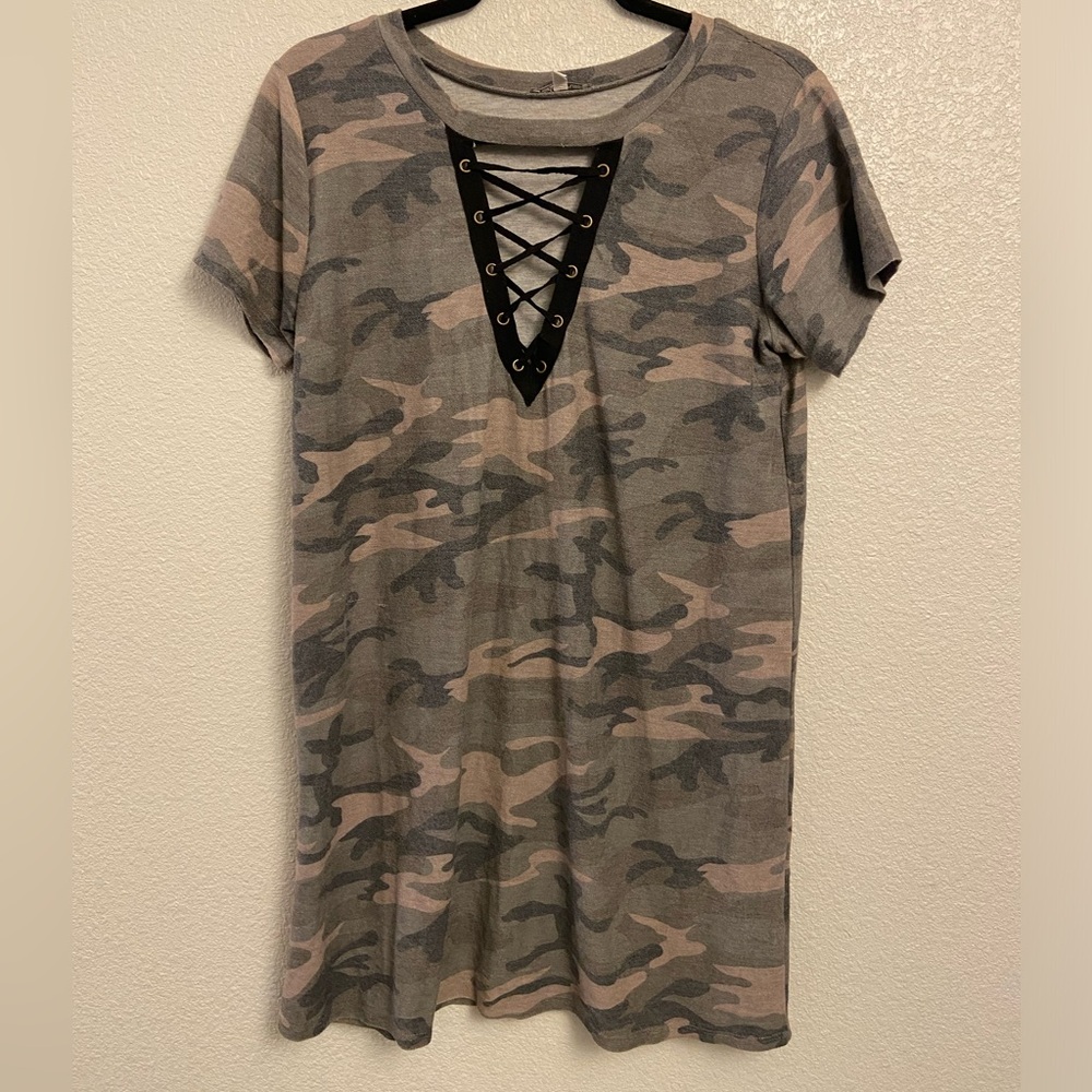 Charlotte Russe Brown and Tan Raglan Plunge Shirt Dress